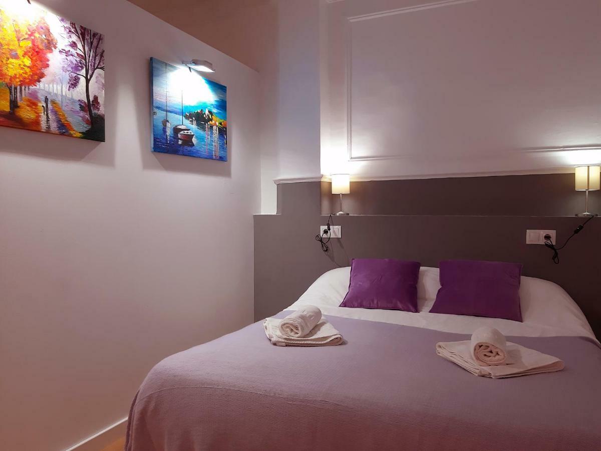 Roseia Apartment
